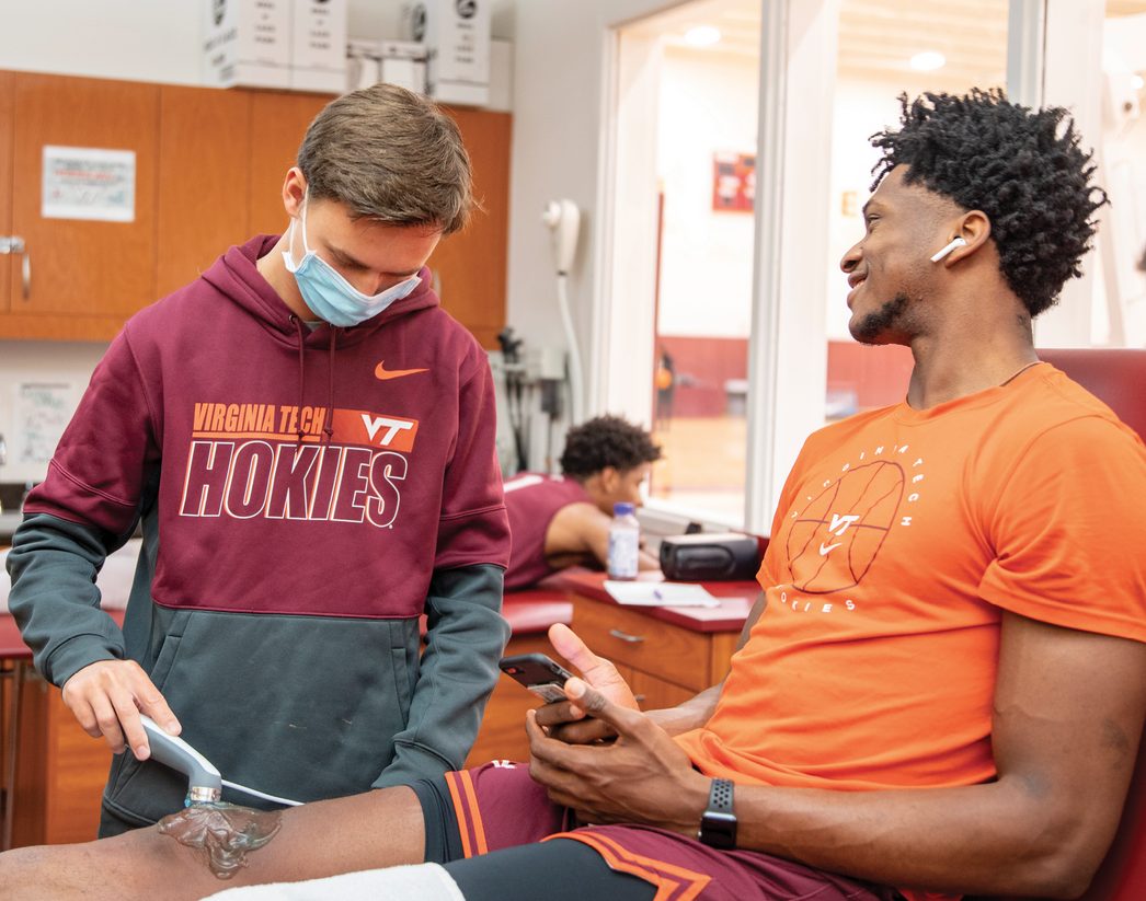 HNFE student athletic trainer